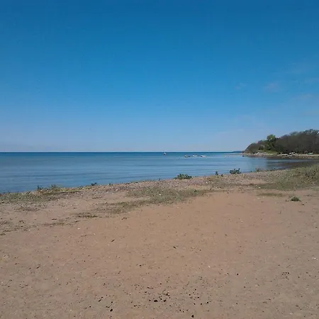 Oti Gostinjska kuća *